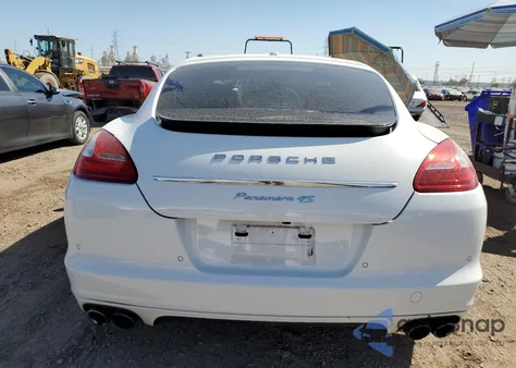 2011 Porsche Panamera S from USA, damaged, VIN WP0AB2A77BL062518